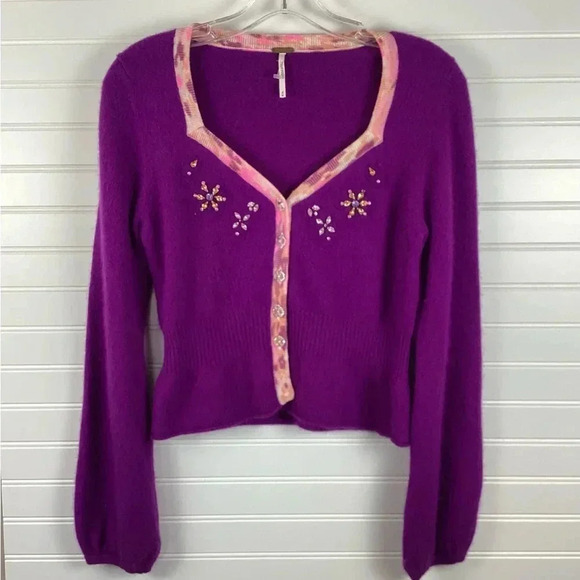 Free People Sweater Cardigan Medium Purple Wool Blend Rhinestone Embellished - Picture 1 of 10